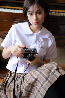 一个女儿四个爸爸